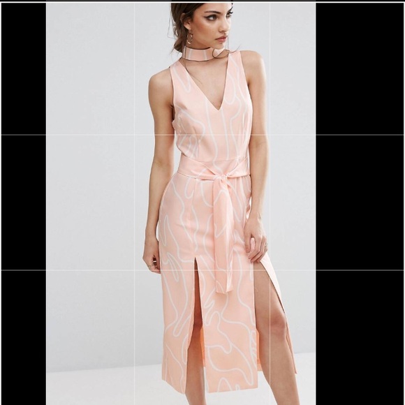 Lavish Alice Dress - Picture 1 of 6